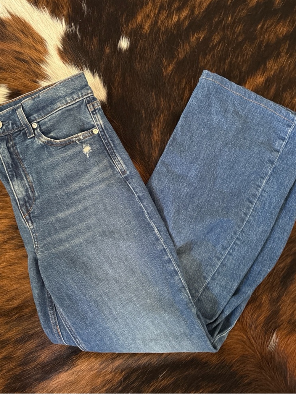 AYR Straight-Leg Women’s Jeans in Classic Blue